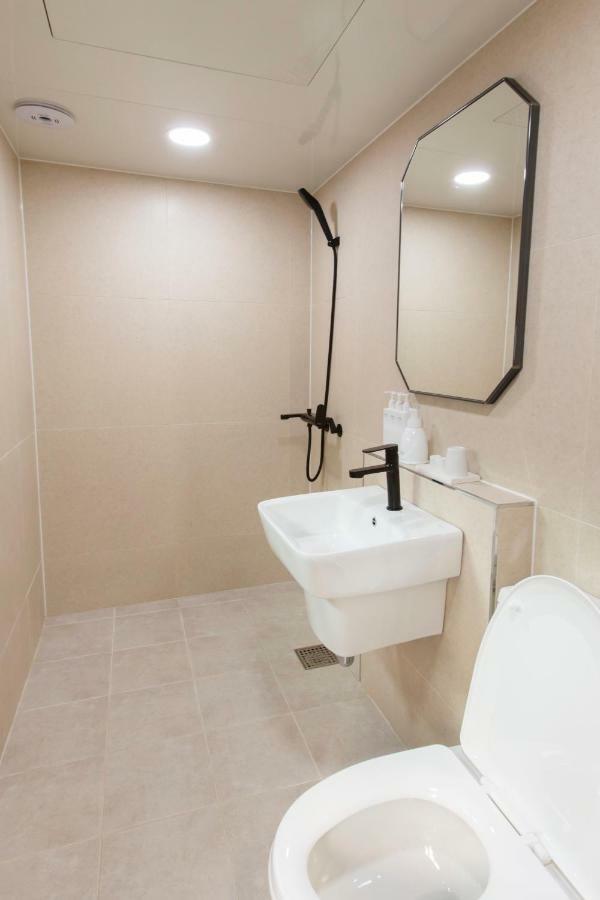 Hotel Hyuhyudang Gyeongju Esterno foto
